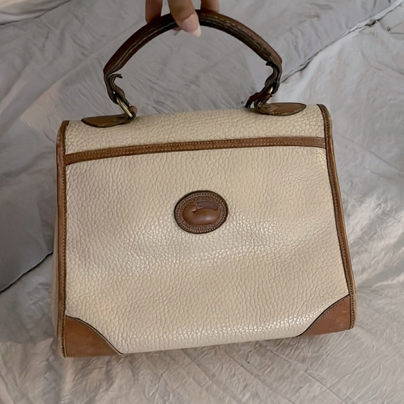 Dooney & Bourke satchel handbag Cream & leather - Picture 3 of 5